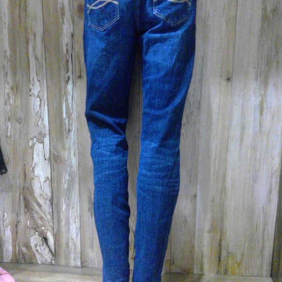 Abercrombie and Fitch Women's Distressed Stretch Straight Leg Jeans Size 8 - Picture 8 of 11